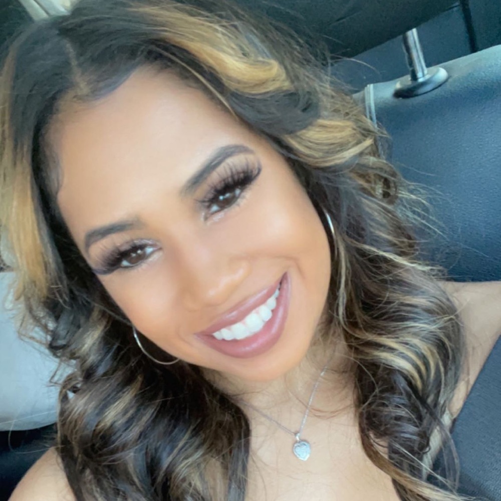 Meet your Posher, Farrah